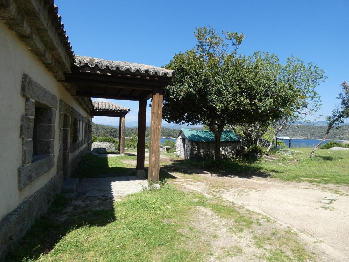 Nucleo De Turismo Rural Valle De Iruelas Las Cruceras 외부 사진